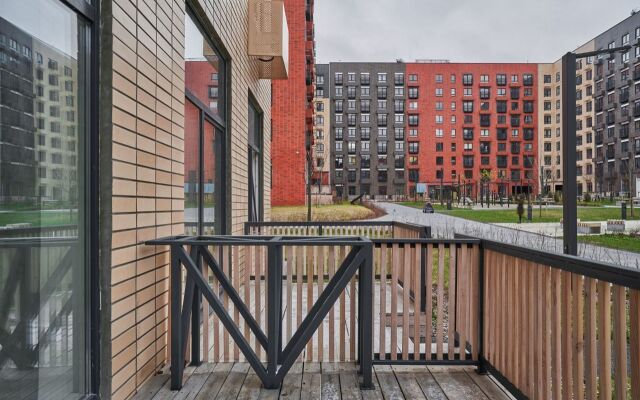 Na Novoserednevskom Prospekte 17/1 Apartments