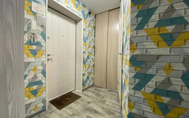 Tsentr Goroda Suvorova 144 Flat