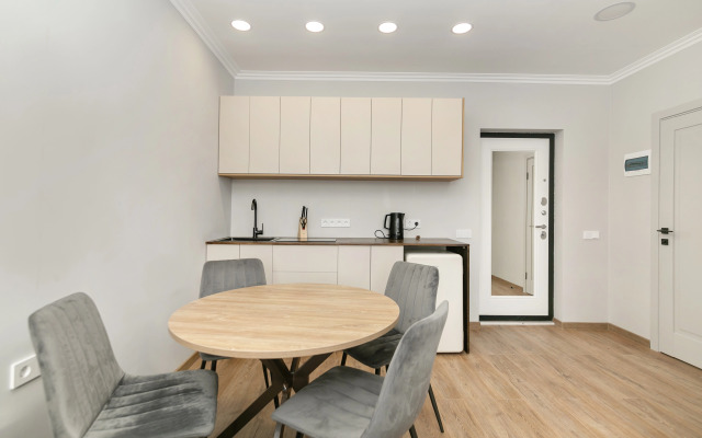 Апартаменты Двухкомнатные апартаменты у моря