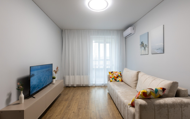 Sutki Ufa Parkhomenko 156B.1 Apartments