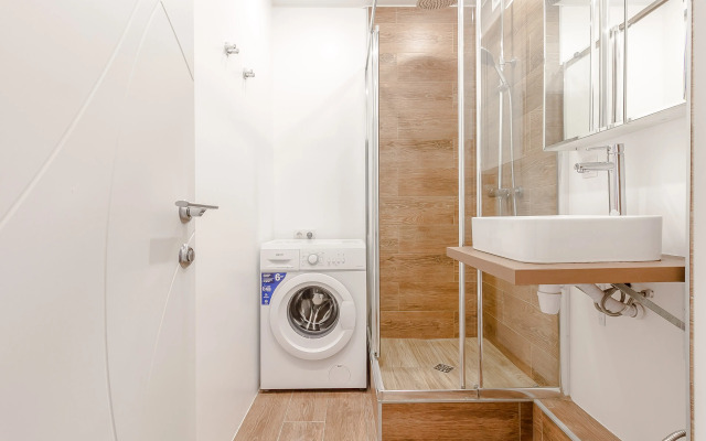 Eliza Home U St. Metro Ul. Dybenko Flat