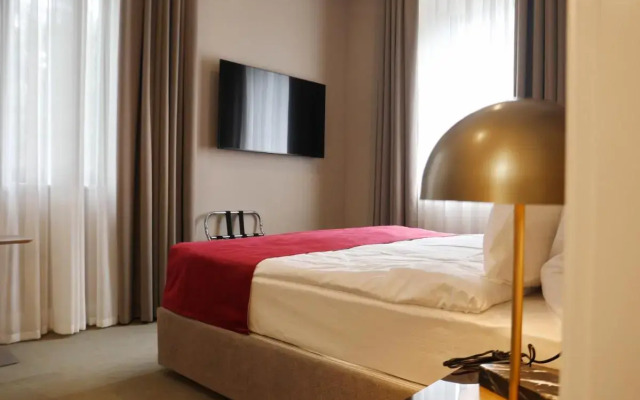 Moselle Armenia Hotel