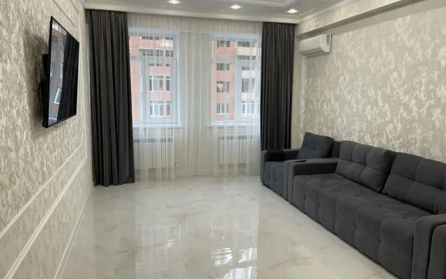 Elitnaya V Tsentre Goroda Flat