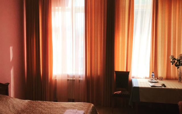 Shakira Guest House