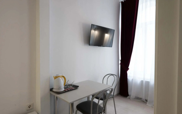 Hotel, IQHotel