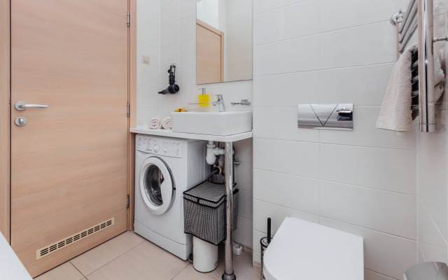 Na Ulitse Golubaya 1B Flat