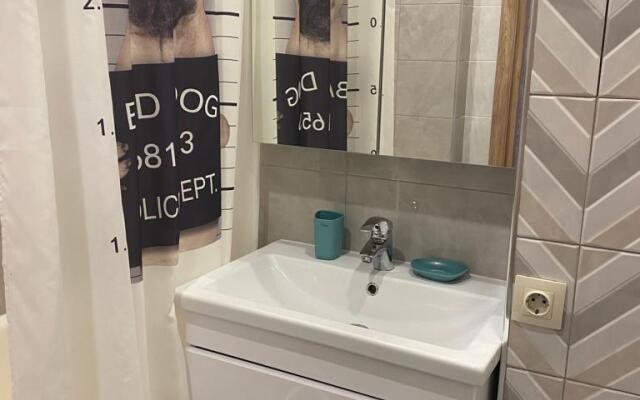 Svoy Lux Flat