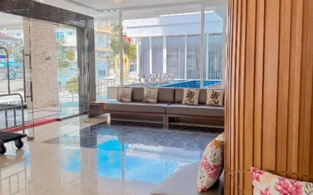 Vareena Palace Hotel