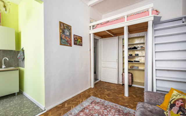 Апартаменты MyHomeYourHome на Некрасова 1\38