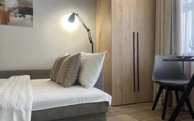 Апартаменты у Часовой Башни Оранжевые