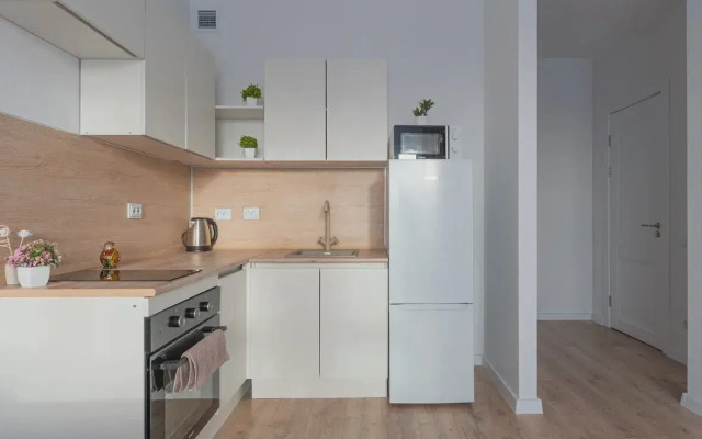 Квартира двухкомнатная на 8 Марта 204Г/2