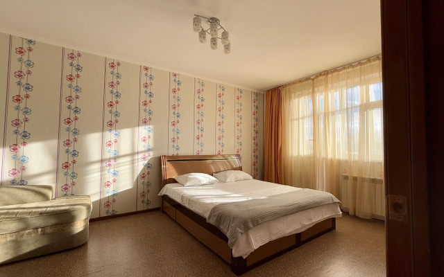 Апартаменты 60 Лет Октября 4 IncityHotel