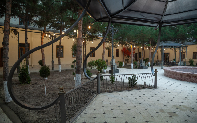 Zarafshon Garden