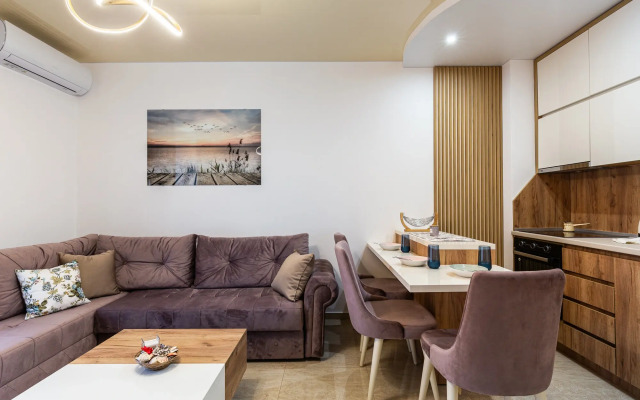 Imperial Nikic Apartments