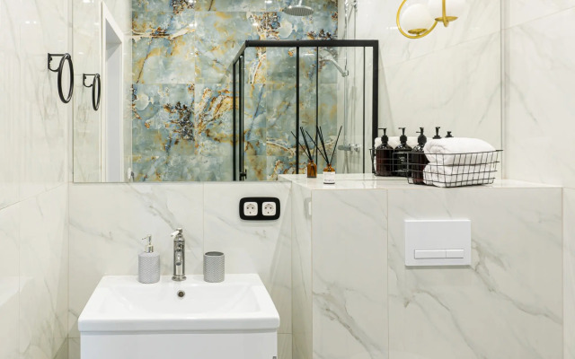 Yourt U Ozera Sredniy Kaban Apartments