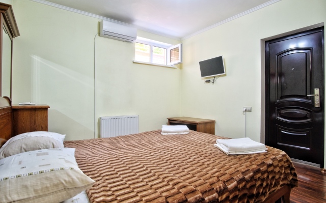 Rafael Guest House