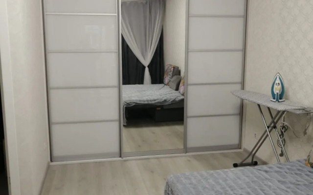 Апартаменты на Александра Суворова