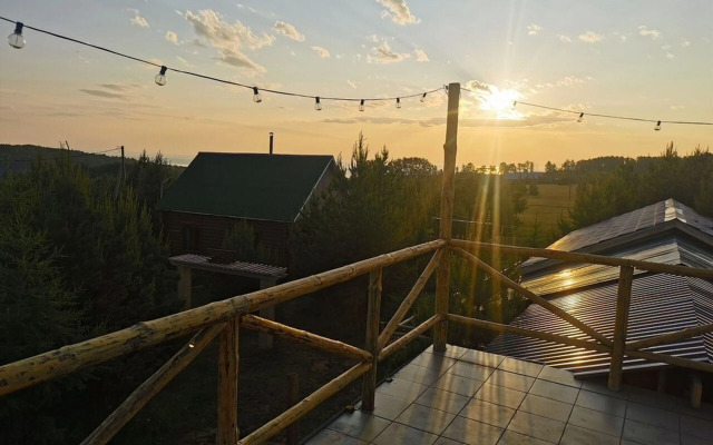 Sredniy Private House
