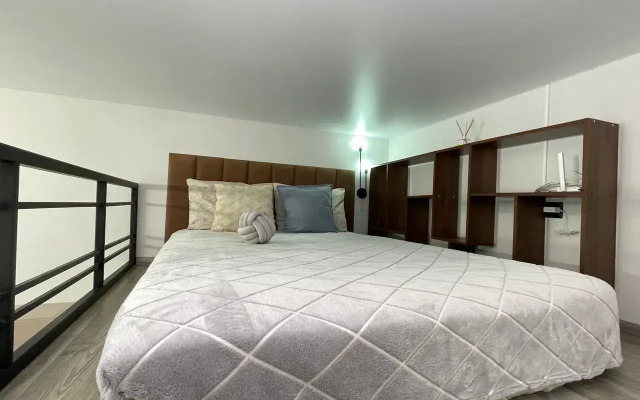 Квартира Двухуровневая С Двумя Кроватями