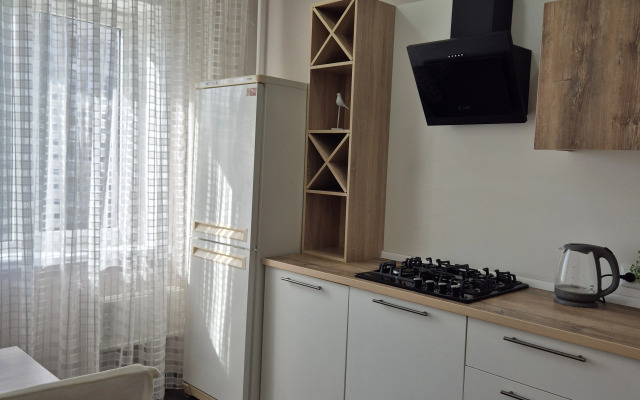 93 Na Prospekte Miru 4 Apartments