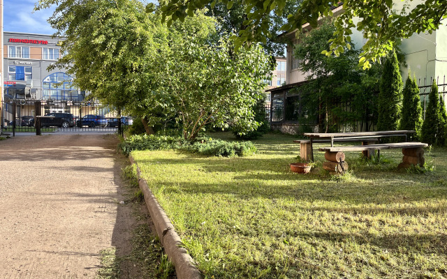 Riga V Samom Tsentre S Zakrytoj Parkovkoj Flat