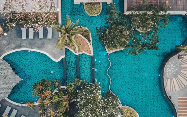 Отель Andaman Cannacia Resort & Spa