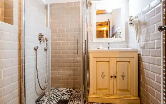 Casa Chitic Balcescu Hotel