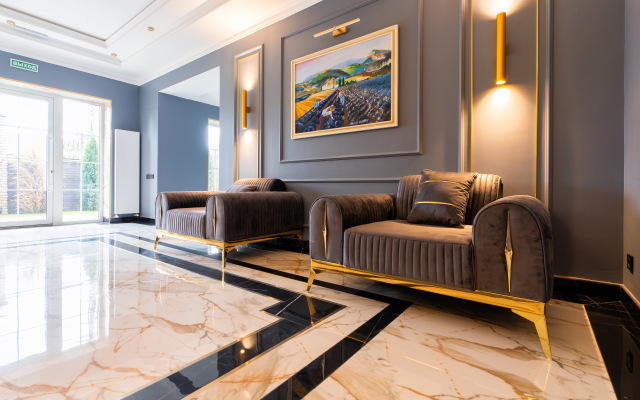 Parizh Hotel