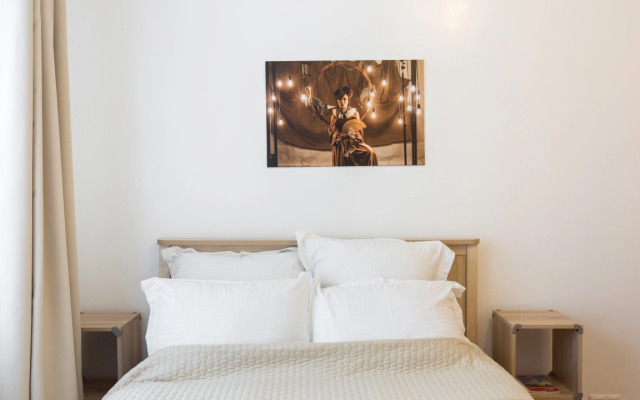 Landau Apartments 2