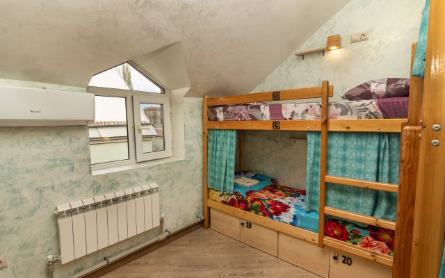 Cherdak Hostel