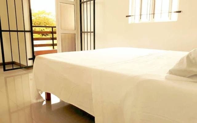 Twenty Foot Villa