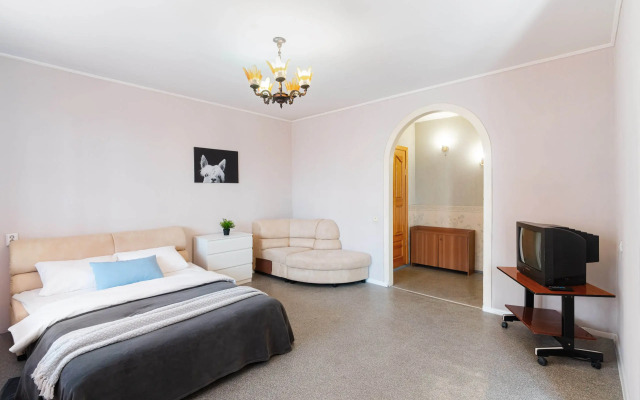 Prostornaya Kvartira S Dzhakuzi Flat