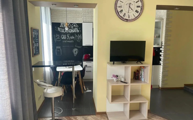 Na Sovetskoy Ulitse 1/3 Flat