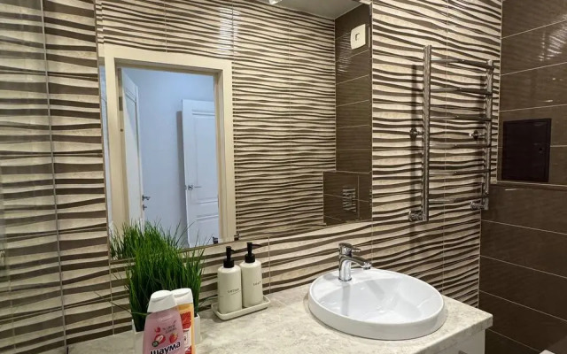 Квартира Шикарная двухкомнатная с лоджией