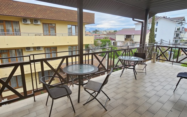 Svetlyachok Guest House