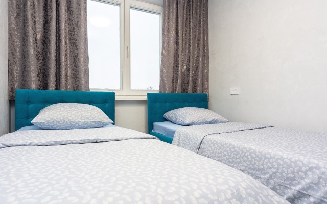 Апартаменты Вместительная трехкомнатная квартира на Ангарской