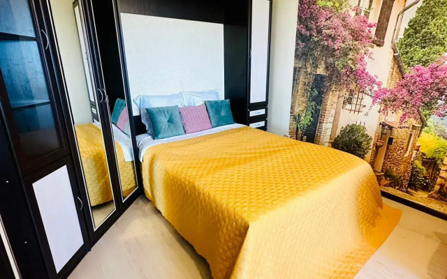 Апартаменты на Семчинской