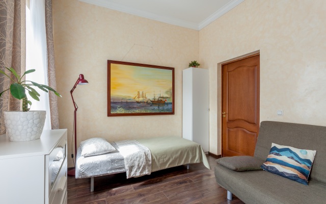 Квартира возле Эрмитажа