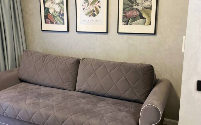 Novaya Yevrodvushka S Konditsionerom Flat
