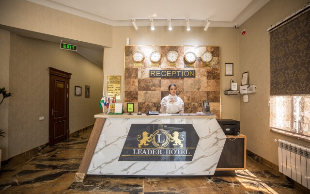 Leader Hotel