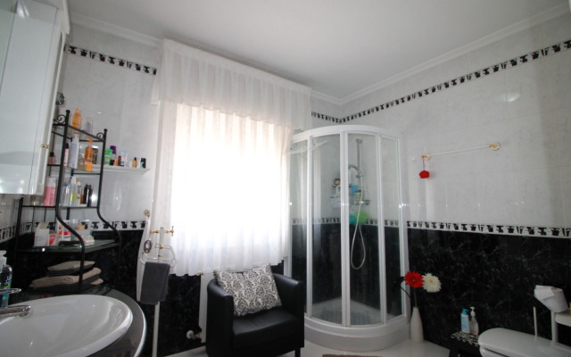 V Los Balkones Villa