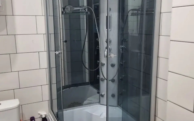 Квартира У реки красиво 57