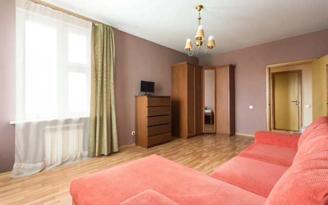 Квартира в Мкрн Горский 84