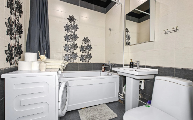 Квартира c Нoвым Рeмонтом Чиcтая и Уютная