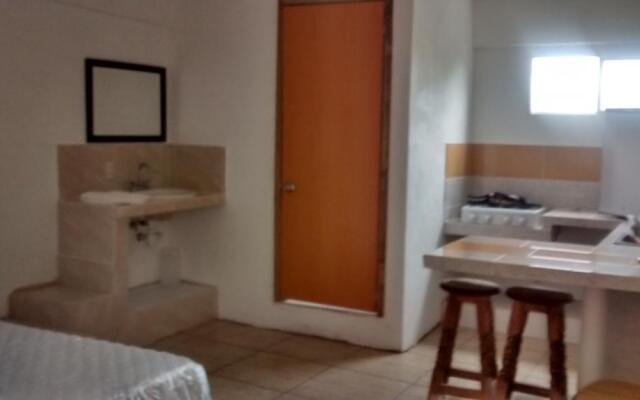 Отель Oasis Cuyutlán by Rotamundos