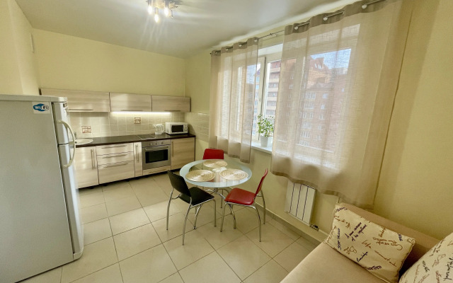 Апартаменты Авиаторов 33