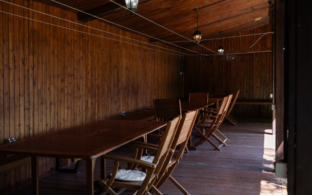 Avgustin Hotel