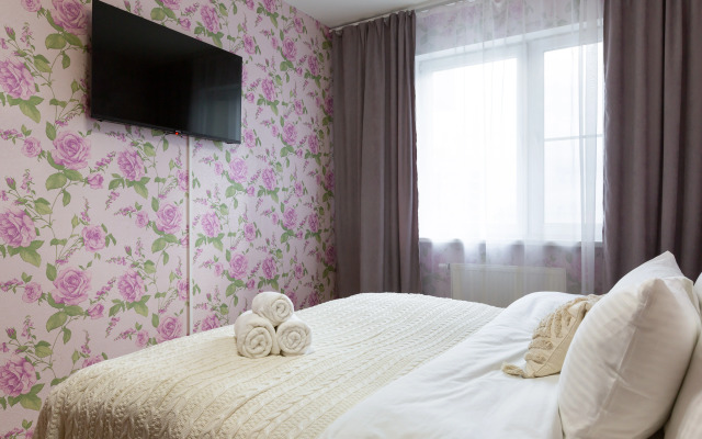 Апартаменты 2комнатные с балконом в мкр "Зеленый Бор"