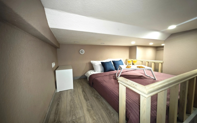 Dvukhurovnevaya Studiya V Tts Galereya 9-18 Apartments