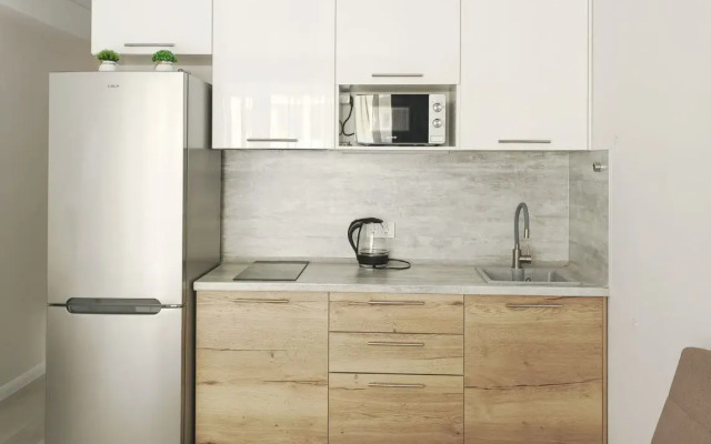 S Dizaynerskim Remontom I Vidom Na More Flat